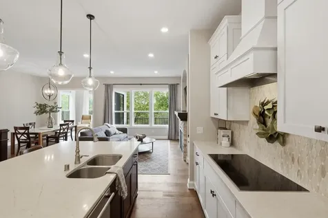 16383 Glory Lane Eden Prairie MN 55344