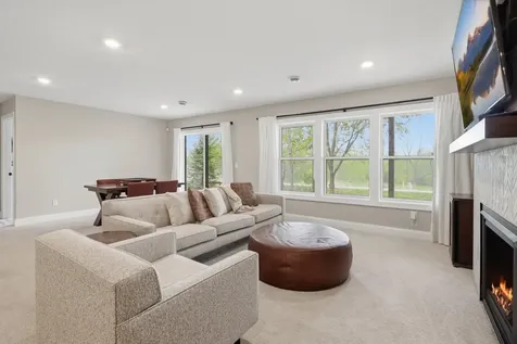 16383 Glory Lane Eden Prairie MN 55344