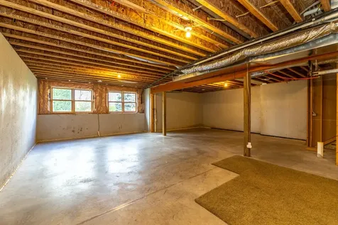 W11216 748th Avenue River Falls WI 54022