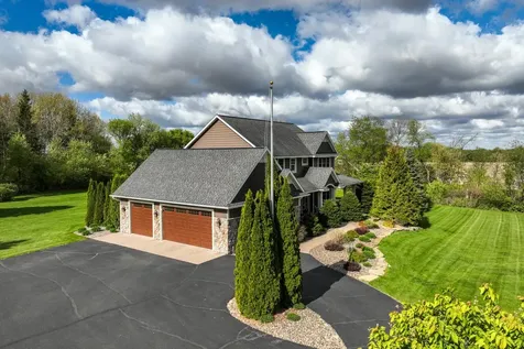 W11216 748th Avenue River Falls WI 54022