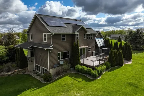 W11216 748th Avenue River Falls WI 54022