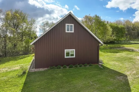 W11216 748th Avenue River Falls WI 54022