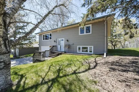 1308 Lori Avenue Detroit Lakes MN 56501