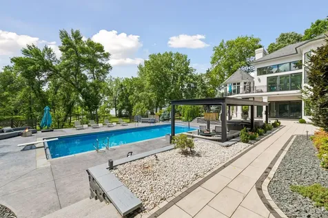 4145 Trillium Lane E Mound MN 55364