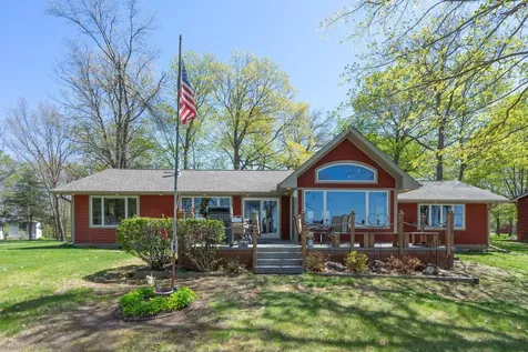 42491 Vista Road Isle MN 56342
