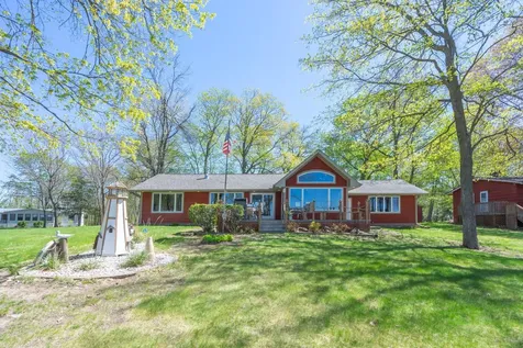 42491 Vista Road Isle MN 56342