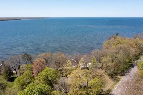 42491 Vista Road Isle MN 56342