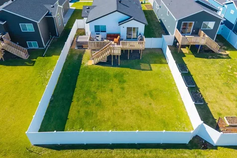 6353 83rd Avenue S Horace ND 58047