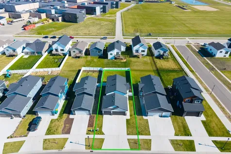 6353 83rd Avenue S Horace ND 58047