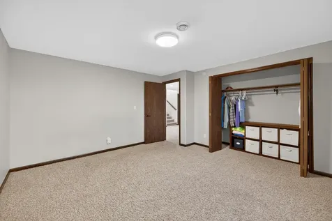 912 35th Avenue W West Fargo ND 58078
