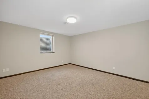 912 35th Avenue W West Fargo ND 58078