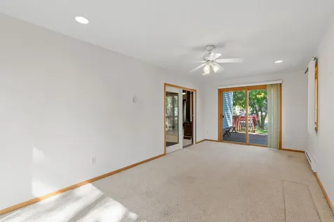 109 2nd Avenue NE Osseo MN 55369