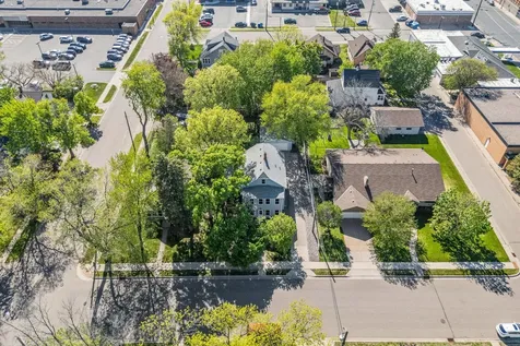 109 2nd Avenue NE Osseo MN 55369