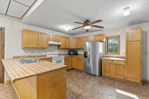109 2nd Avenue NE Osseo MN 55369