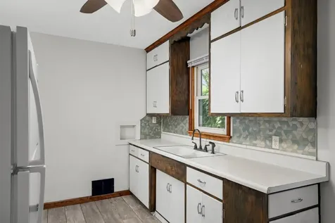 1015 Hubbard Avenue Saint Paul MN 55104