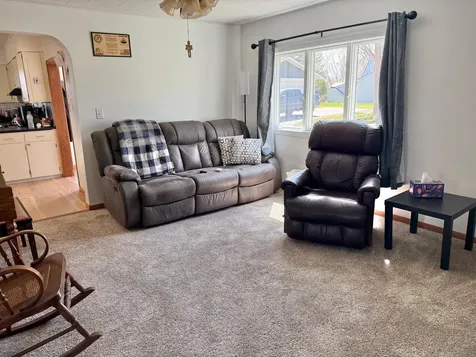 508 E Main Avenue Frazee MN 56544
