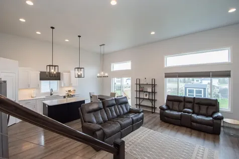 7892 Buckthorn Avenue Horace ND 58047
