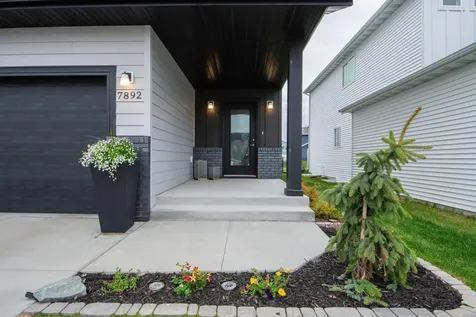 7892 Buckthorn Avenue Horace ND 58047