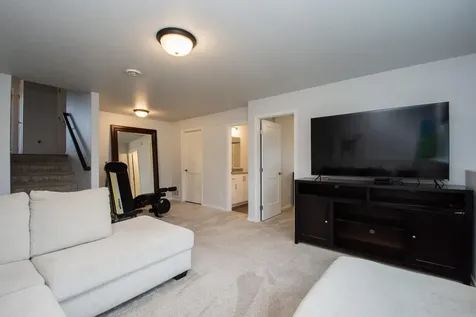 7892 Buckthorn Avenue Horace ND 58047