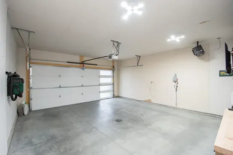 7892 Buckthorn Avenue Horace ND 58047