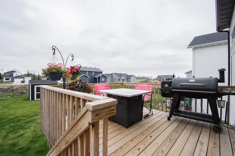7892 Buckthorn Avenue Horace ND 58047