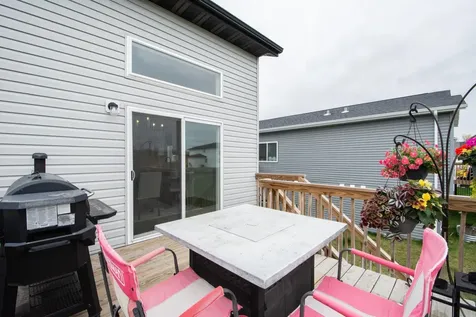 7892 Buckthorn Avenue Horace ND 58047