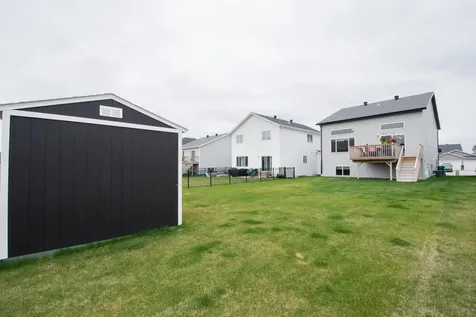 7892 Buckthorn Avenue Horace ND 58047