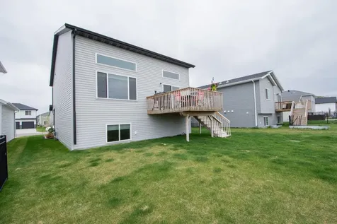 7892 Buckthorn Avenue Horace ND 58047