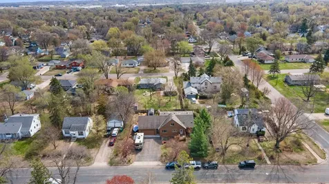 5510 James Avenue N Brooklyn Center MN 55430