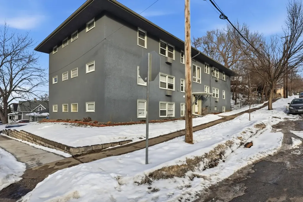 149 Morton Street E Saint Paul MN 55107