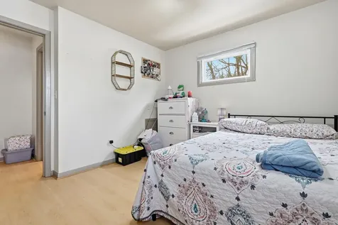 149 Morton Street E Saint Paul MN 55107