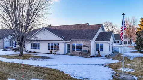 1960 Long Bridge Road Detroit Lakes MN 56501