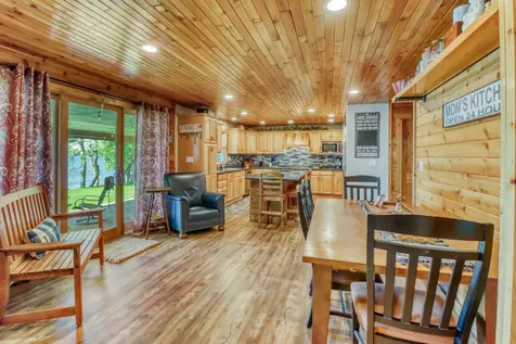 290 Shorewood Drive Detroit Lakes MN 56501