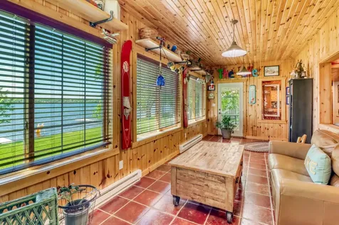 290 Shorewood Drive Detroit Lakes MN 56501
