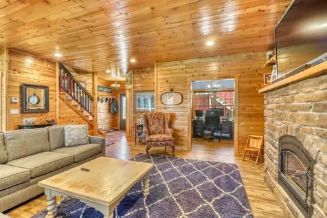 290 Shorewood Drive Detroit Lakes MN 56501