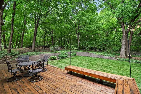 2714 Shadow Wood Court Chaska MN 55318