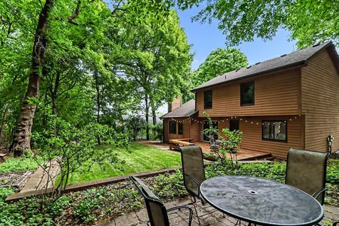 2714 Shadow Wood Court Chaska MN 55318