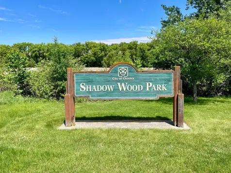2714 Shadow Wood Court Chaska MN 55318