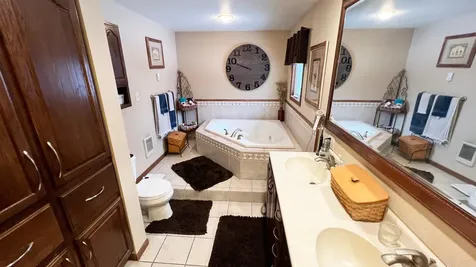 11096 County Highway 17 Detroit Lakes MN 56501