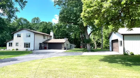 11096 County Highway 17 Detroit Lakes MN 56501