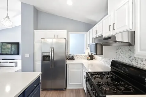 1136 Westbury Circle Eagan MN 55123