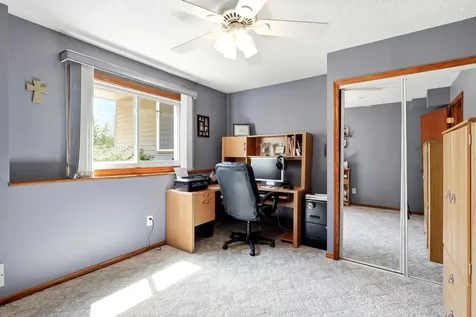 1136 Westbury Circle Eagan MN 55123
