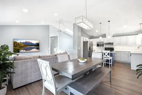 1136 Westbury Circle Eagan MN 55123