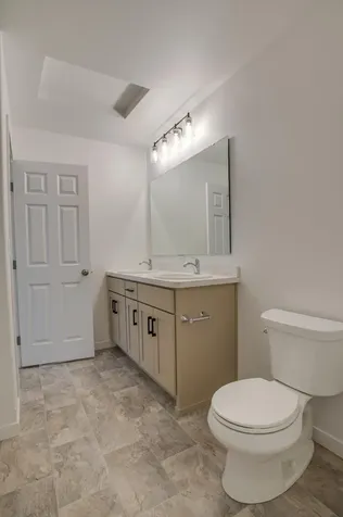 2516 38th Avenue S Moorhead MN 56560
