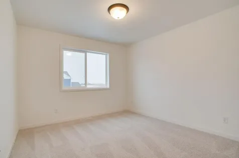 2516 38th Avenue S Moorhead MN 56560