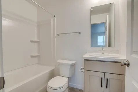 2516 38th Avenue S Moorhead MN 56560
