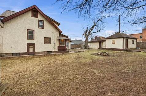 1092 Sims Avenue Saint Paul MN 55106
