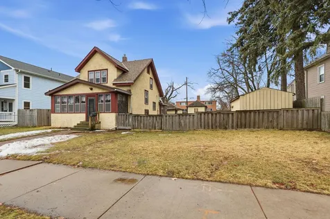 1092 Sims Avenue Saint Paul MN 55106