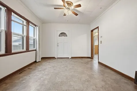 1092 Sims Avenue Saint Paul MN 55106