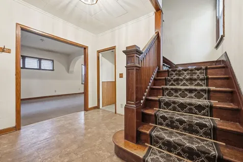 1092 Sims Avenue Saint Paul MN 55106